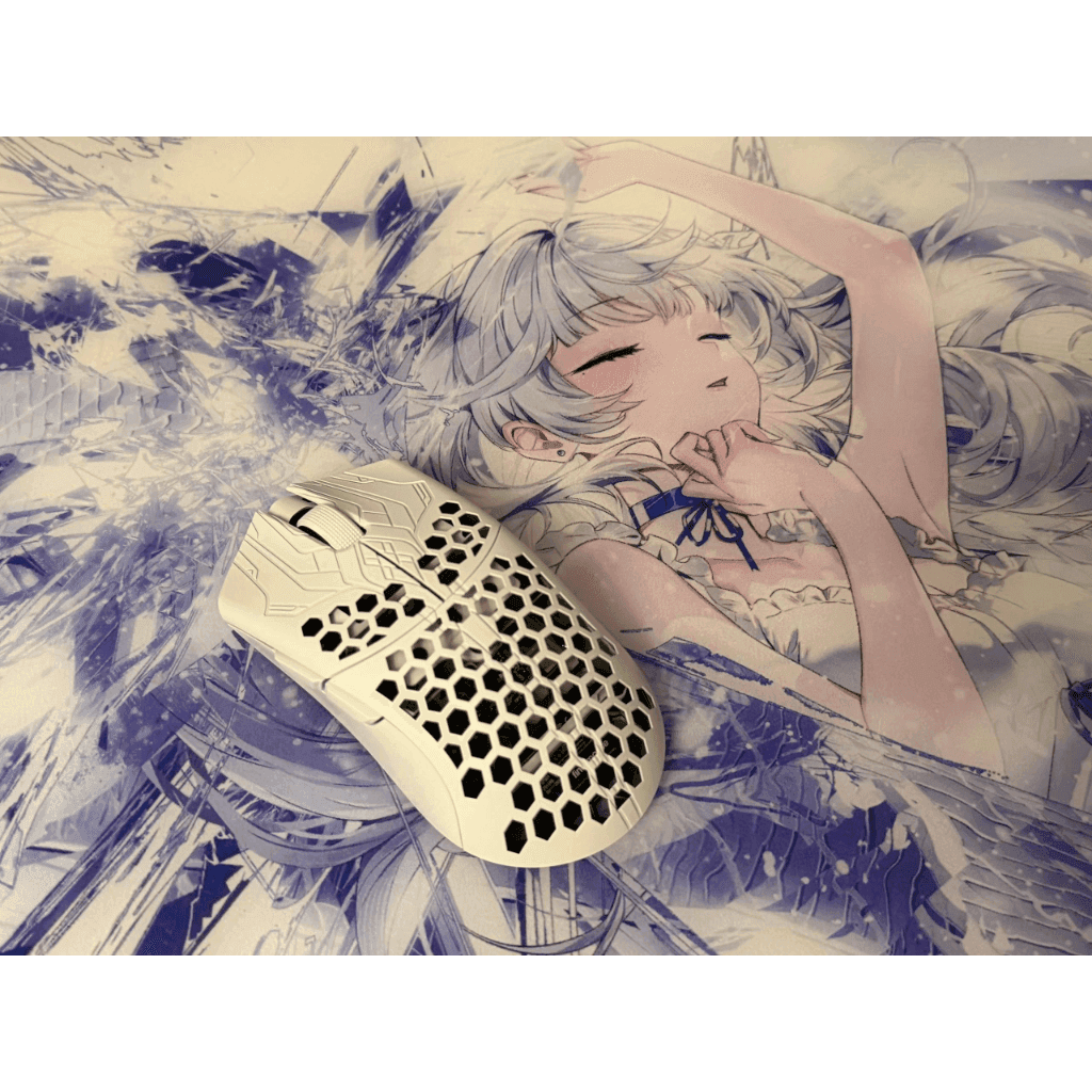 Finalmouse ULX Frost Lord Medium